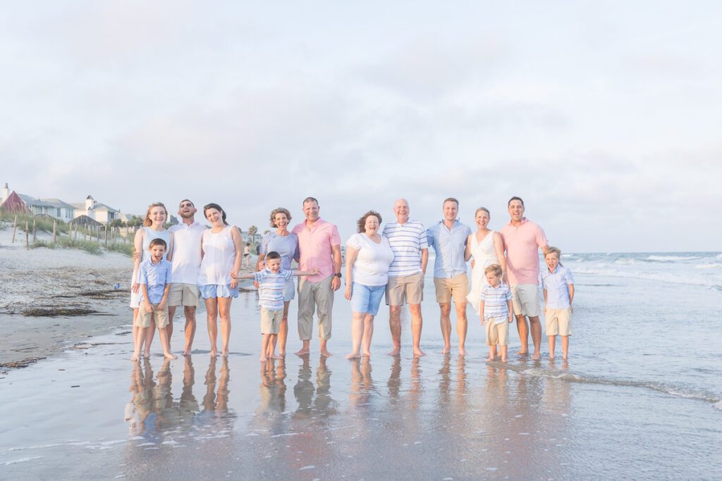 Extended Family Photoshoot on Isle of Palms, South Carolina 