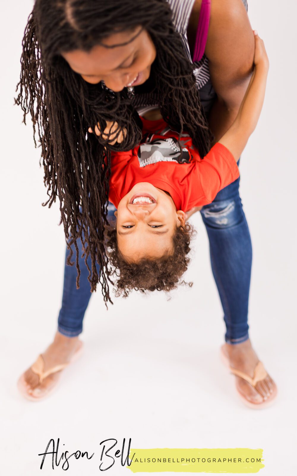 Master Family Photographer Certification from National association of professional child photgraphers by Alison Bell 