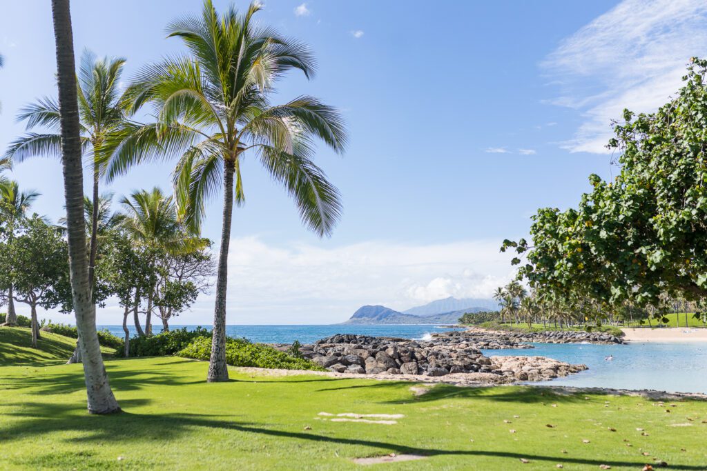 Aulani Disney Resort Hawaii -Best Oahu photoshoot locations for families