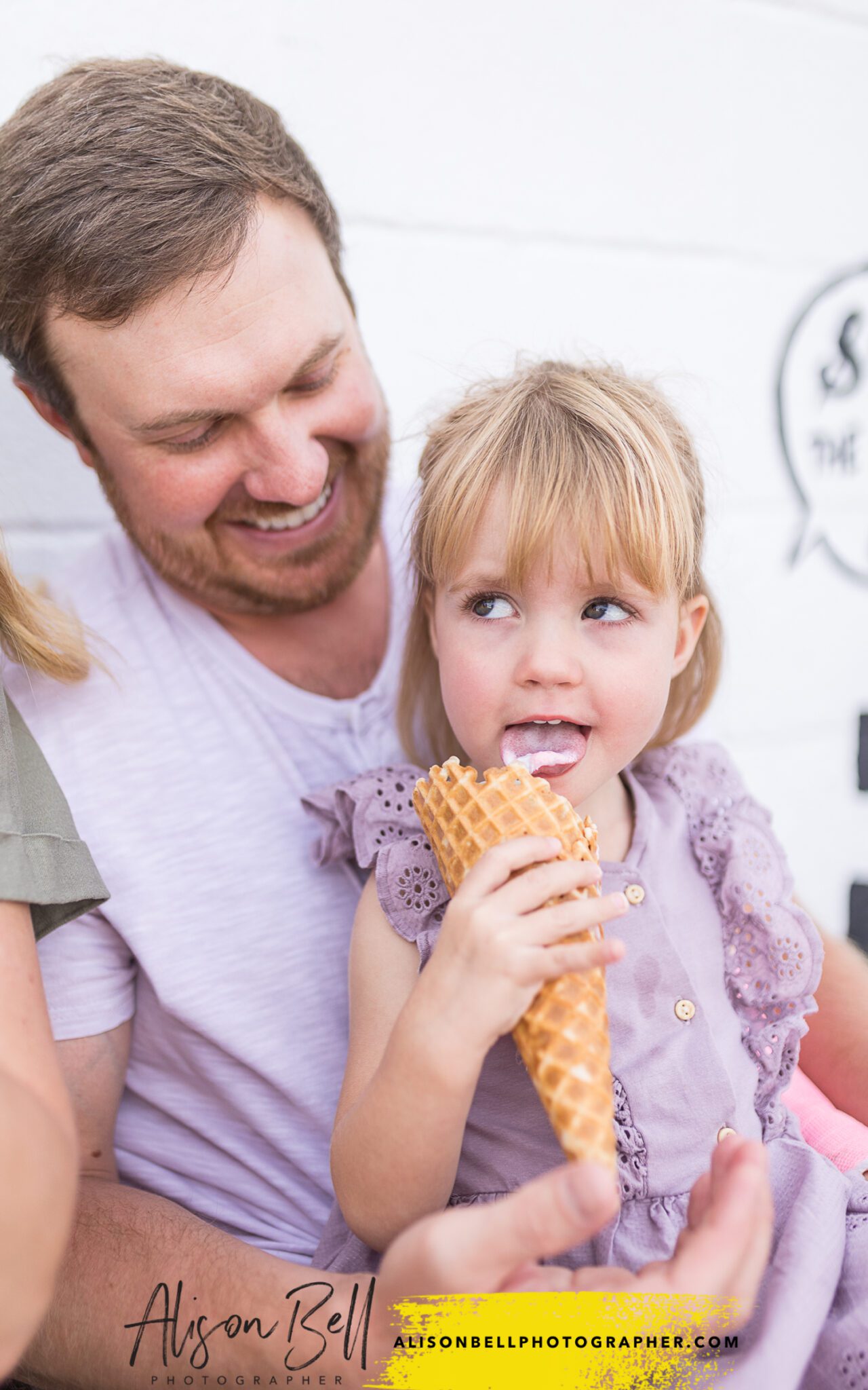 Vibe creative district virginia Beach family photos by alison bell, photographer