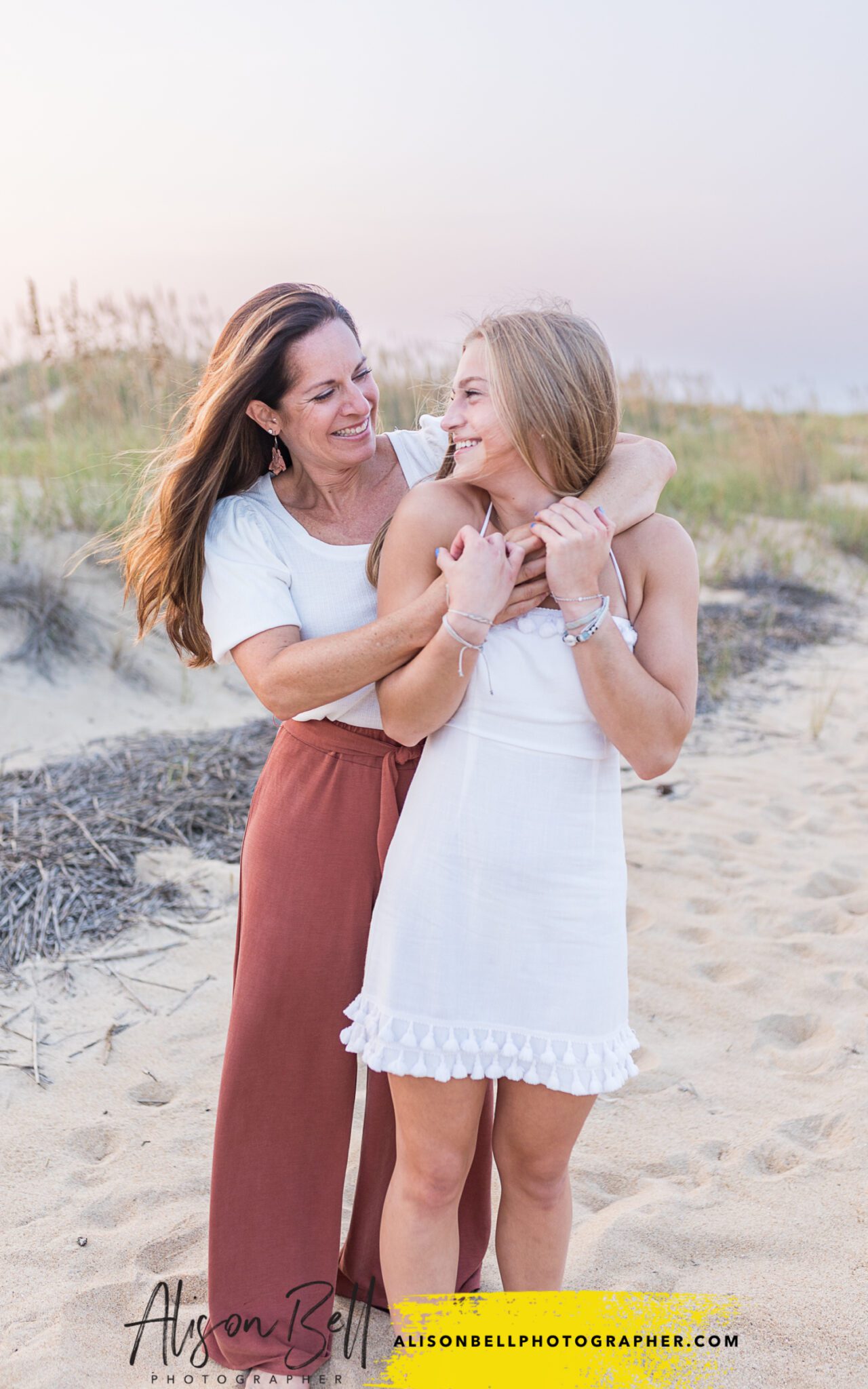 North End Virginia beach family photos by alison bell, photographer