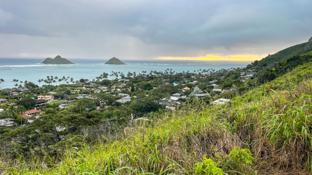 things to do in kailua LANIKAI pillbox hike