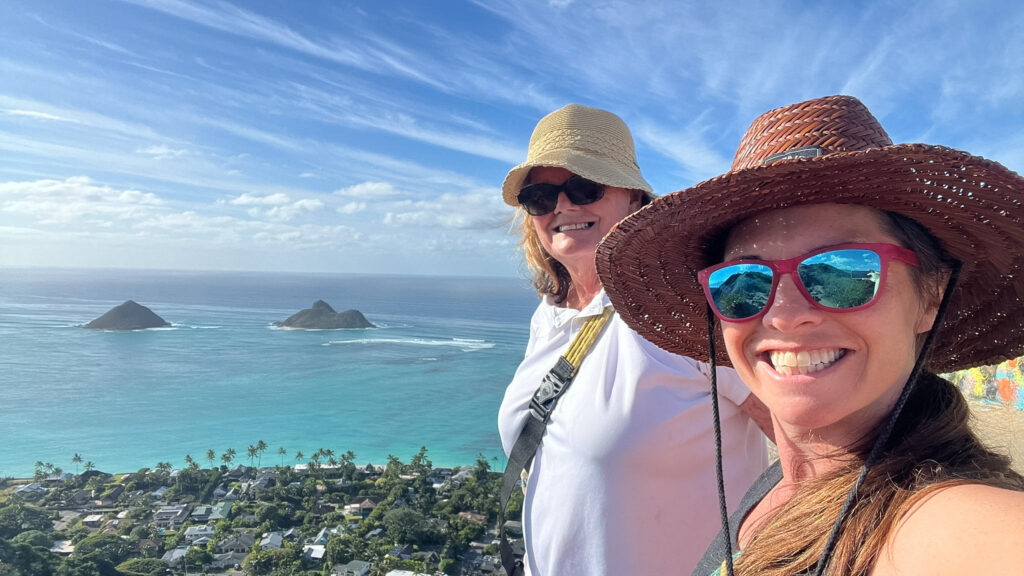 lanikai pillbox free things to do oahu -hiking overlook of the pacific ocean from WWII bunkers